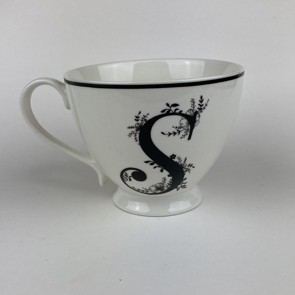 Cambridge Monogram S Coffee Mug